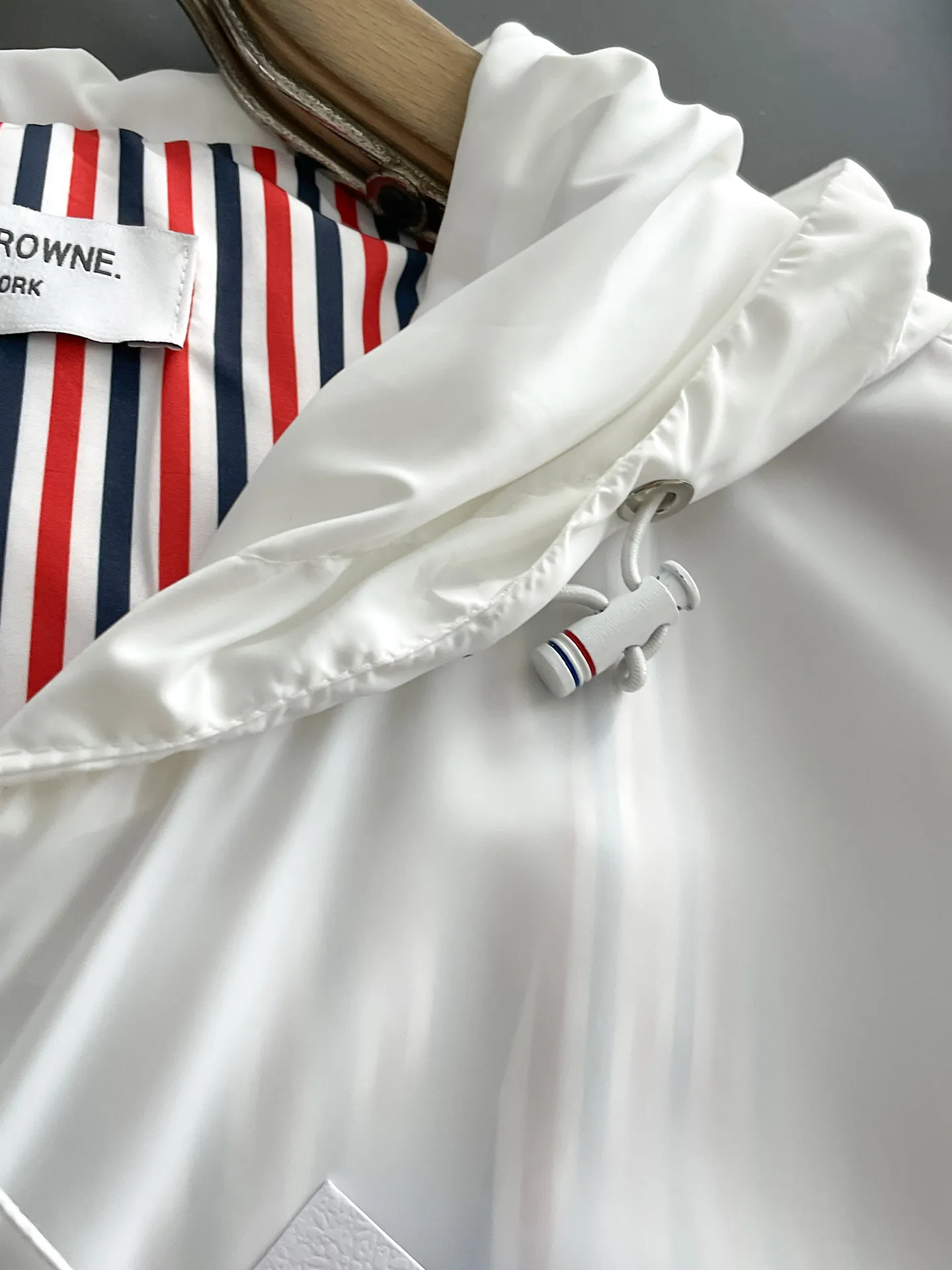 TB Same Style， ， 2026 New Arrival ，Original Premium Breathable ， ， ， Quality。 ， Sizes：M～3XL